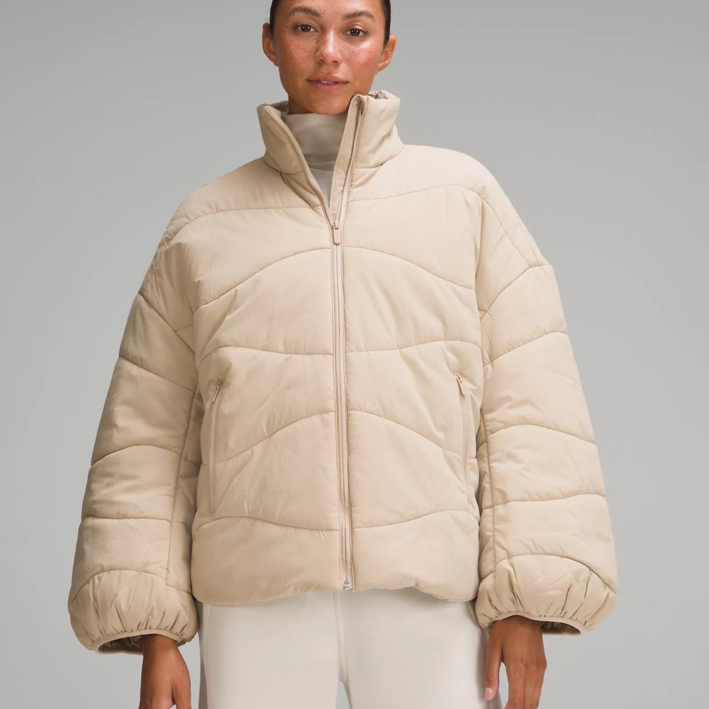 Lululemon Wave-Quilt Insulated Jacket in Trench Size 4